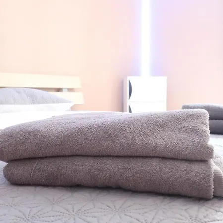 Bed and breakfast Garni *