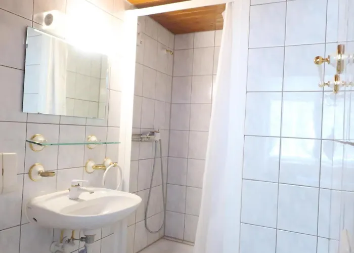 Oda ve Kahvaltı Garni Martigny