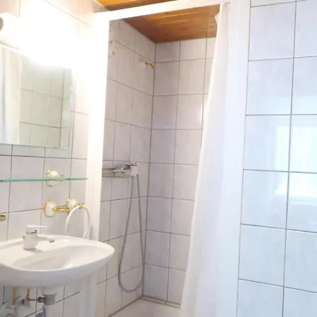 Bed & Breakfast Garni Martigny